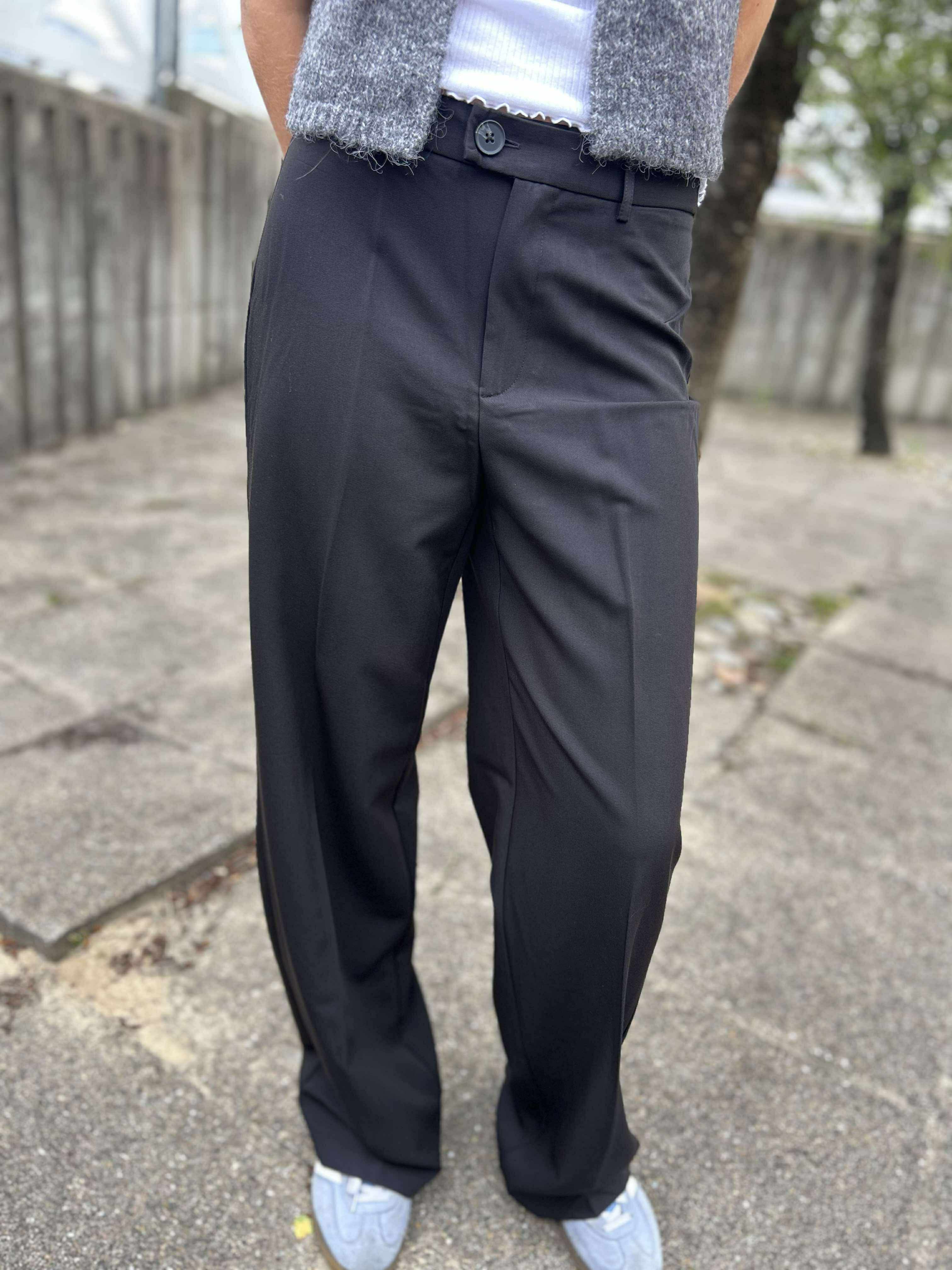 VMTEXAS Trousers - Black